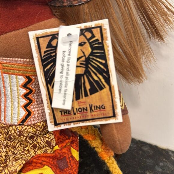 Disney’s The Lion King Broadway Musical Plush/Stuffed Doll Souvenir with tags - Picture 3 of 9
